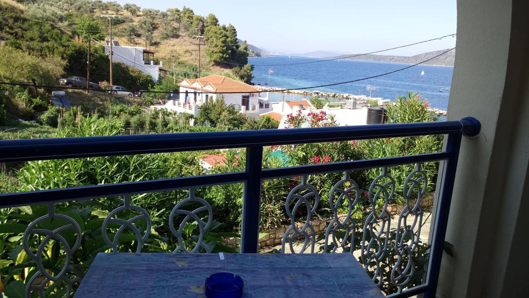 Agnanti Hotel Kalamakia 외부 사진