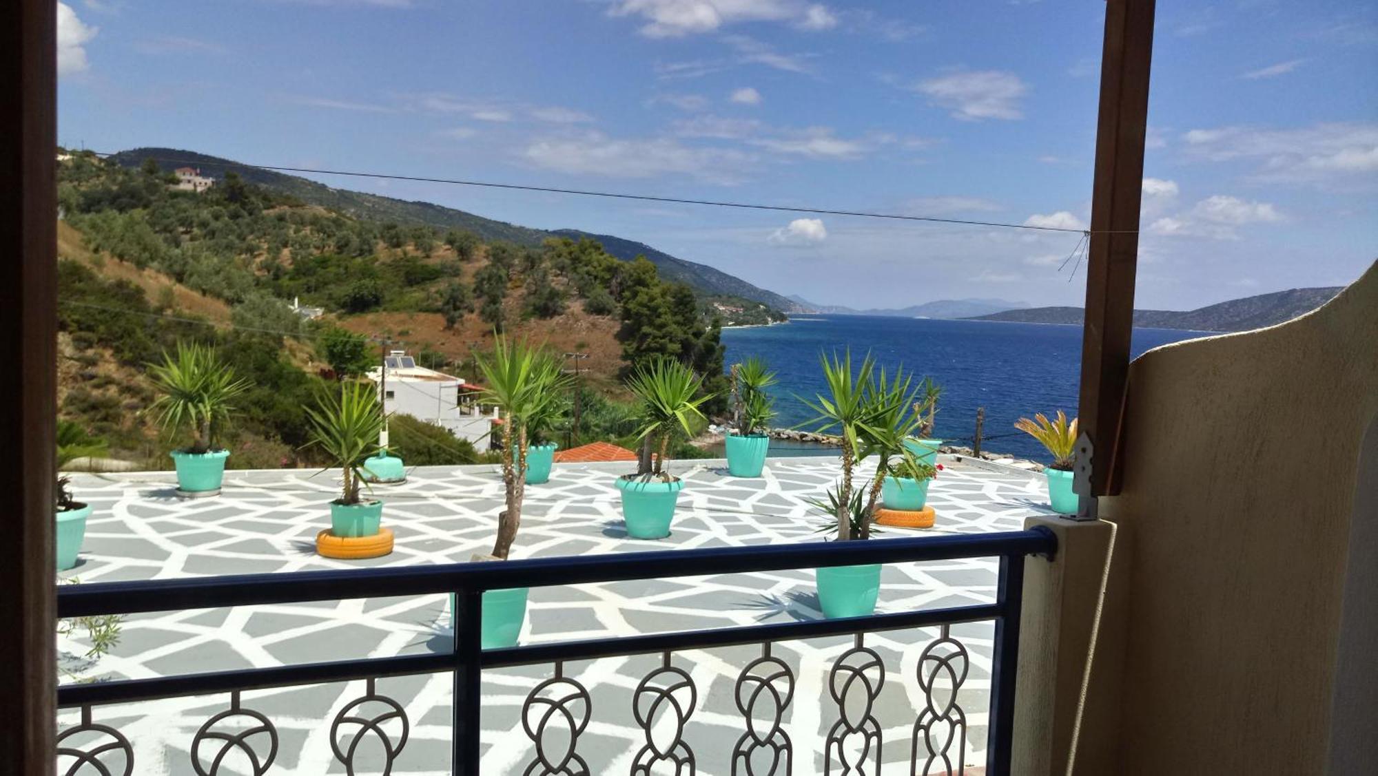 Agnanti Hotel Kalamakia 외부 사진