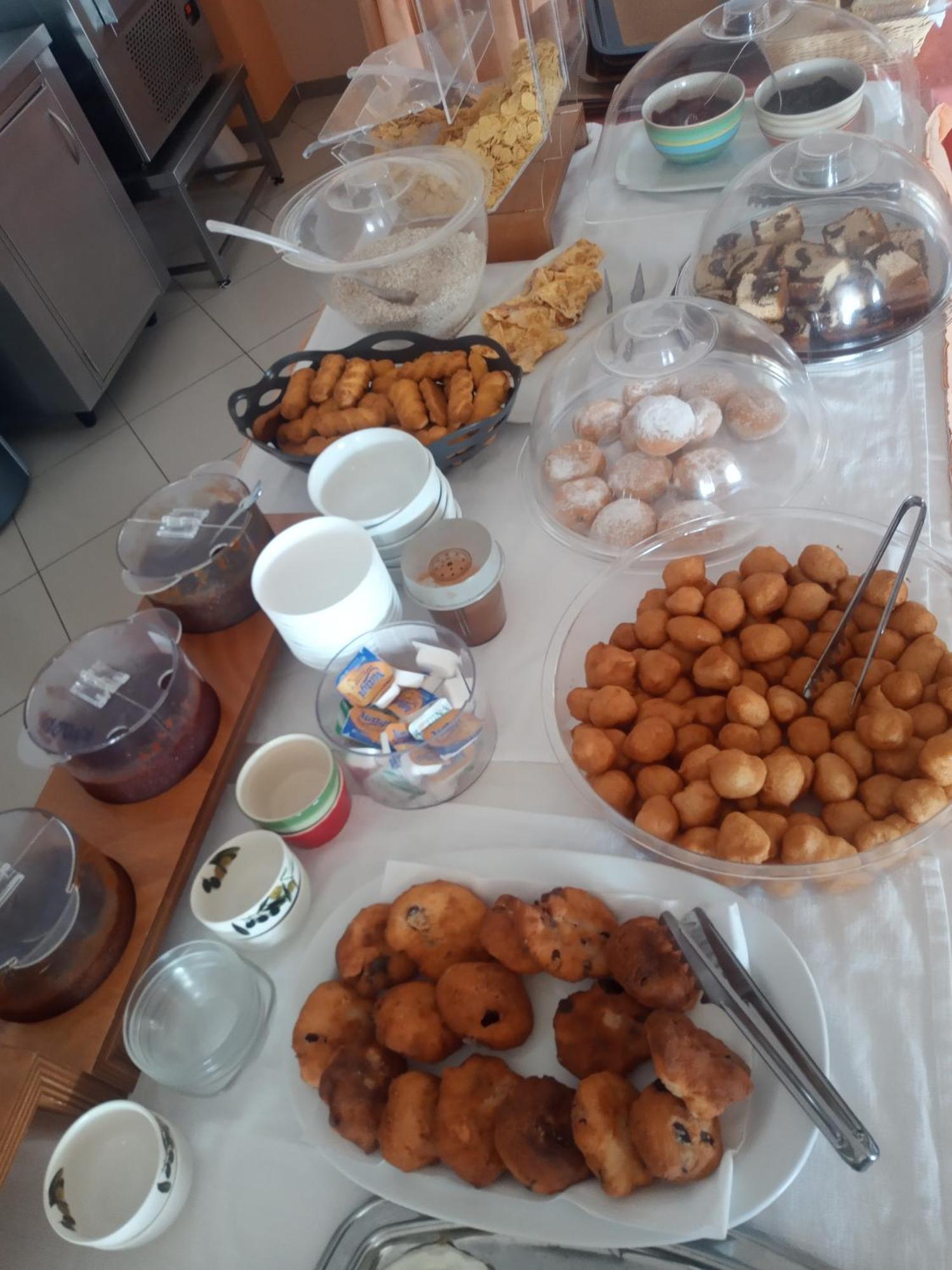 Agnanti Hotel Kalamakia 외부 사진