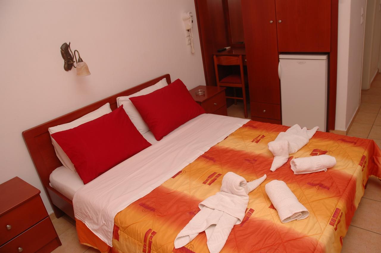 Agnanti Hotel Kalamakia 외부 사진