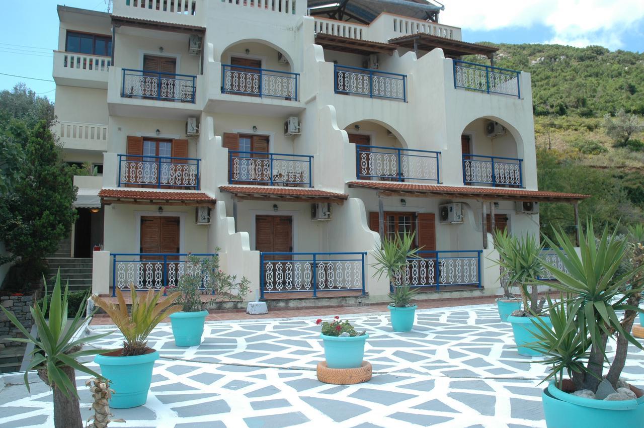 Agnanti Hotel Kalamakia 외부 사진
