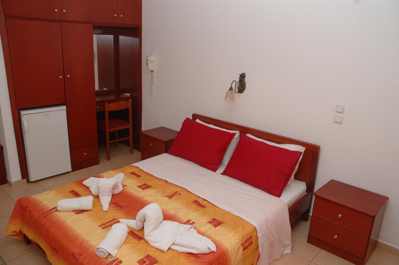 Agnanti Hotel Kalamakia 외부 사진