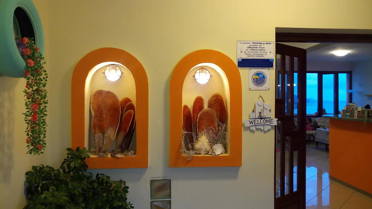 Agnanti Hotel Kalamakia 외부 사진