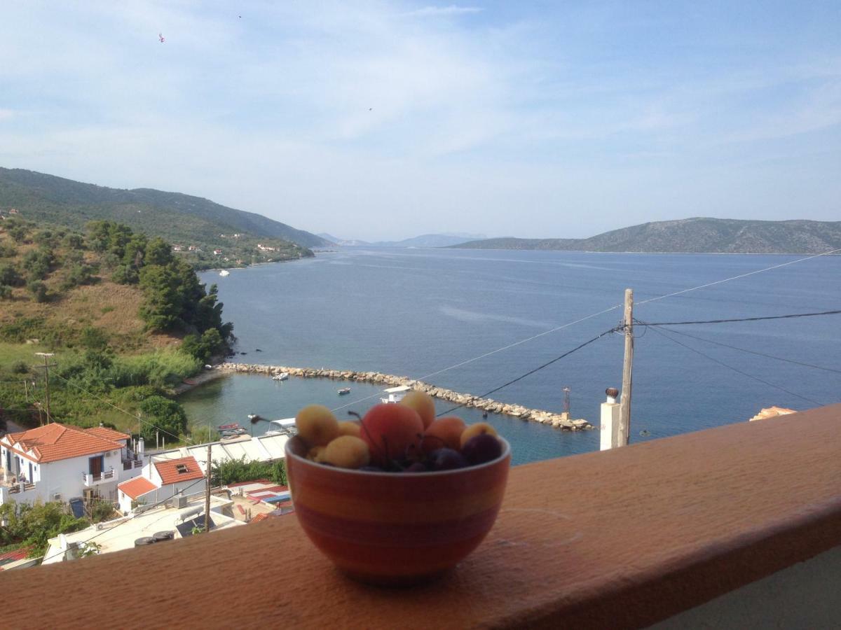 Agnanti Hotel Kalamakia 외부 사진